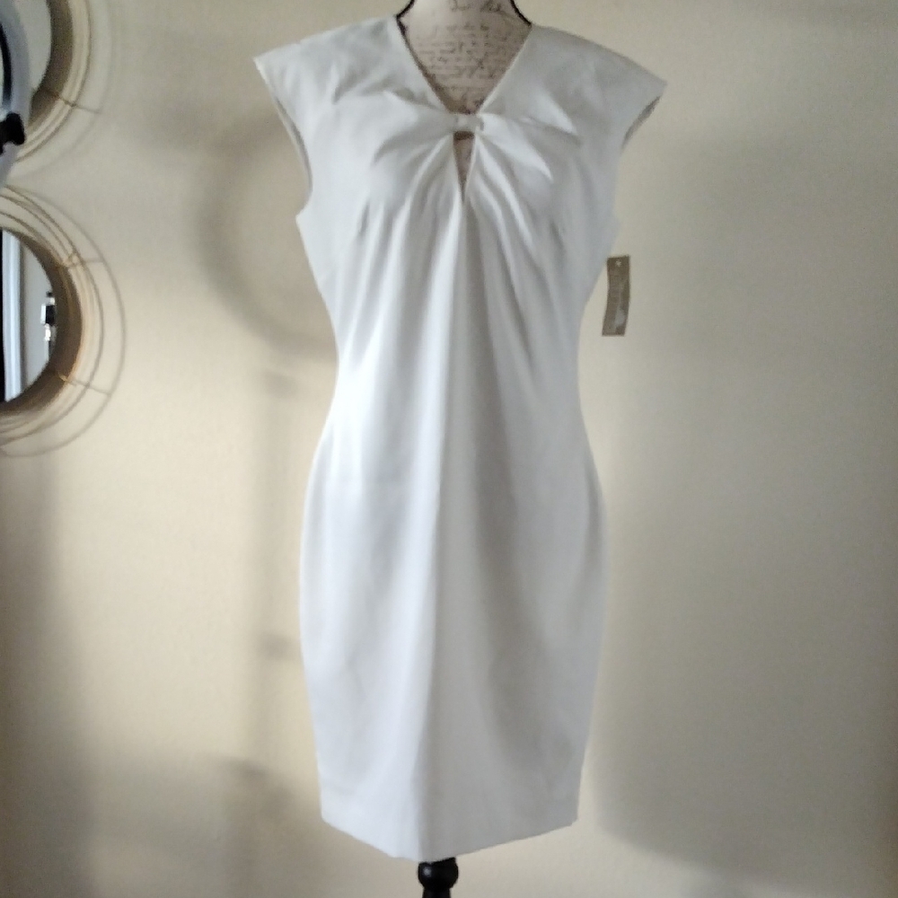 Esley White Sheath Mini Dress V-Neck Cap Sleeves